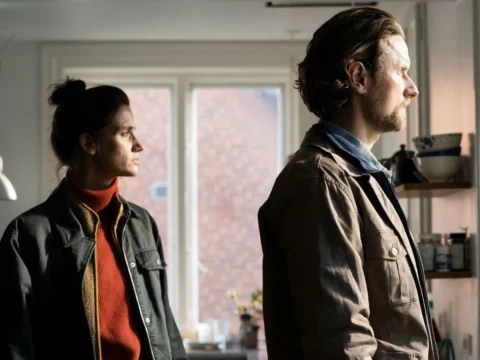 Danica Curcic e Mikkel Boe F&oslash;lsgaard em O Homem das Castanhas 2