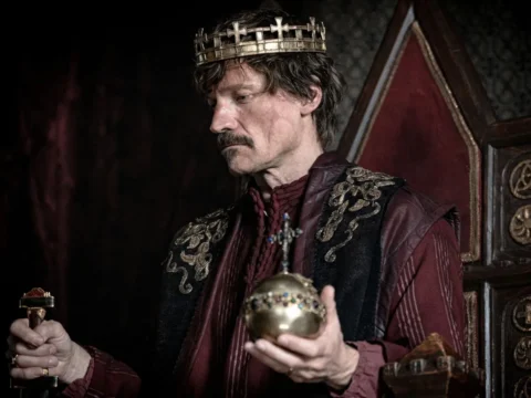 Nikolaj Coster-Waldau na s&eacute;rie Rei e Conquistador