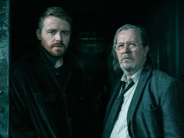 Jack Lowden com Gary Oldman na 6&ordf; temporada de Slow Horses