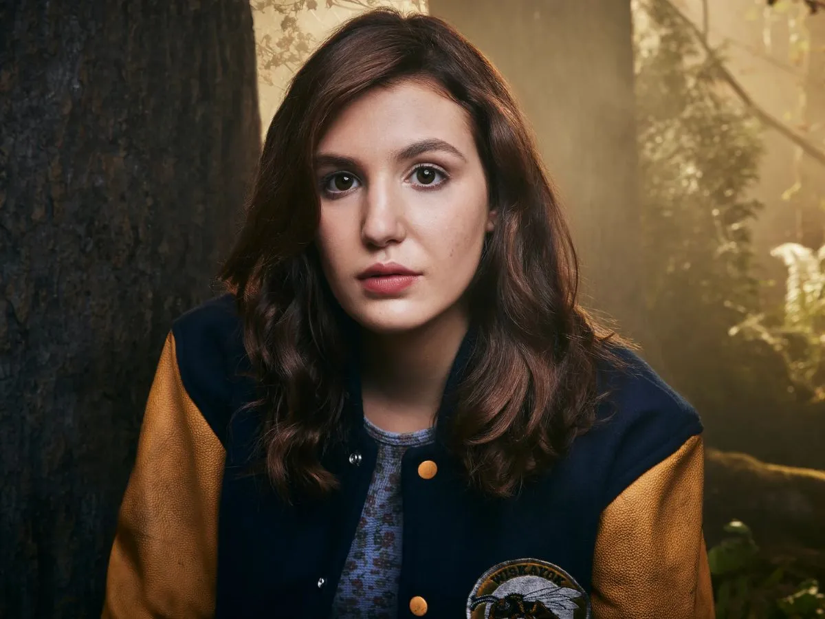 Sophie Nélisse em Yellowjackets