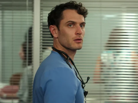 Colin Woodell no drama m&eacute;dico Pulso